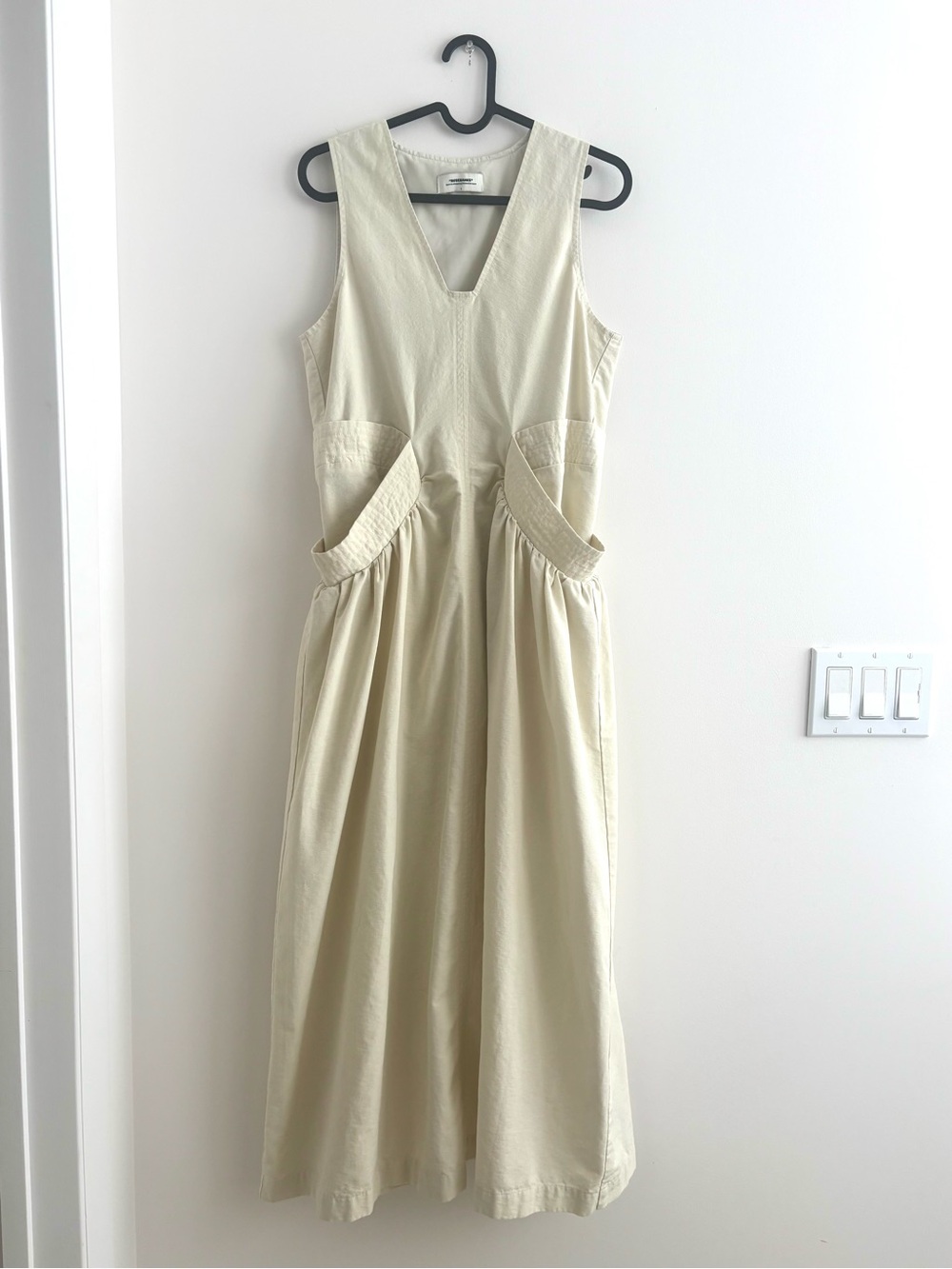 Unique Minimalist Sculptural Oversized Midi Dress with Statement Pockets Small - Picture 4 of 7